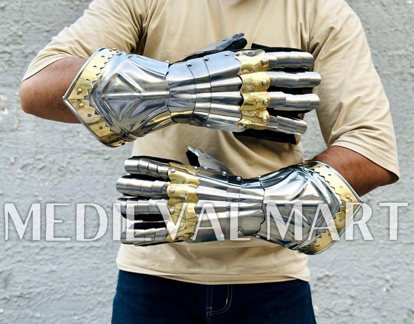 MEDIEVALMART AU Antique Finish “100 Years Calendar” Engraved Compass W/H “VintageVault” Case | Gift For Dad, Gift For Mom