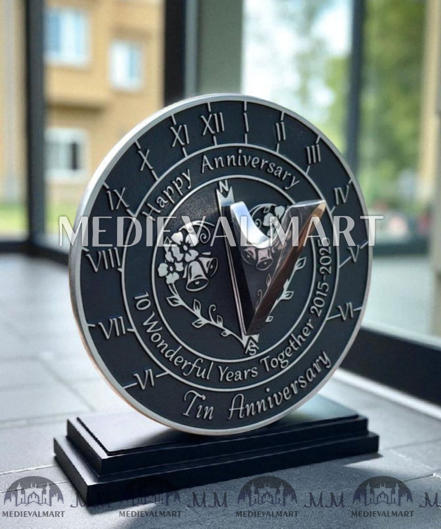 MEDIEVALMART AU Iconic Viking's Jarl Borg Iron Spikes  Battleworn Viking Wooden Shield | Gifts For Dad