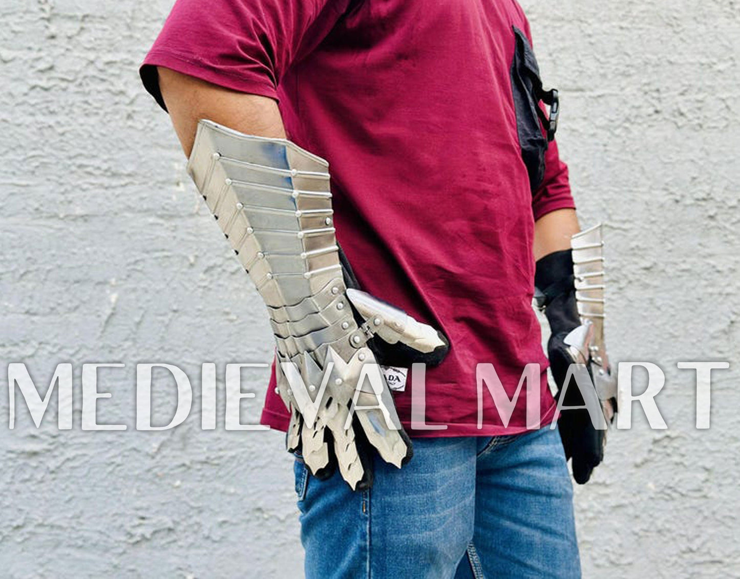 MEDIEVALMART AU Antique Finish “100 Years Calendar” Engraved Compass W/H “VintageVault” Case | Gift For Dad, Gift For Mom