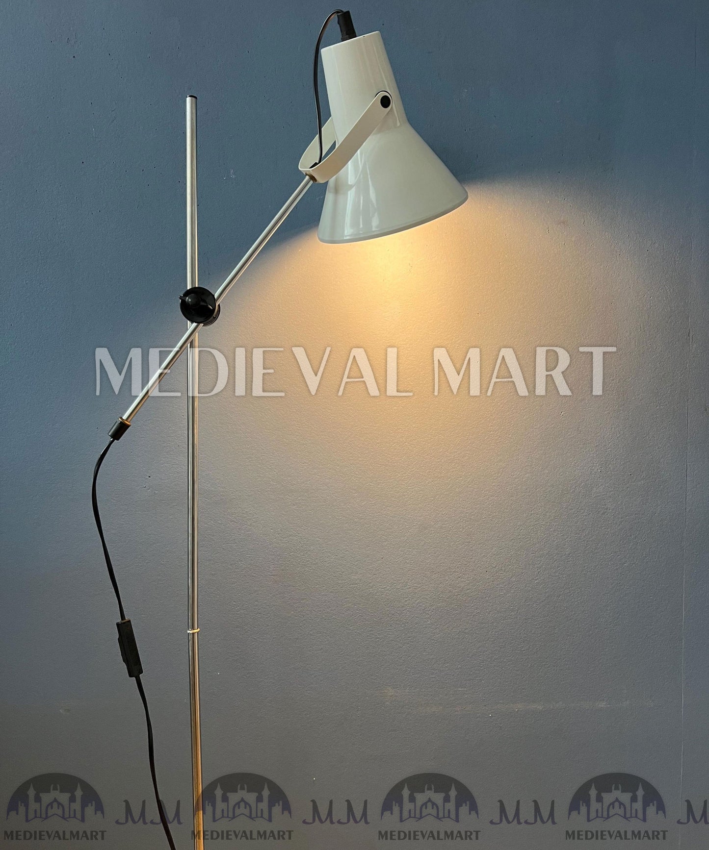 MEDIEVALMART AU European Greaves Knight English Legs Armor "Buff Polish"