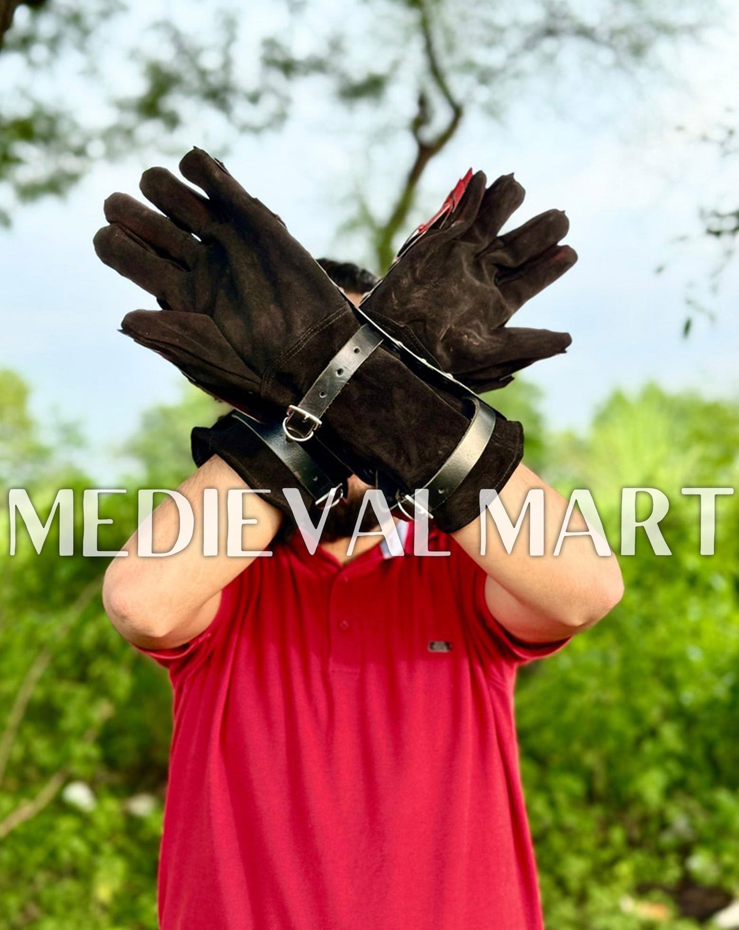 MEDIEVALMART AU Antique Finish “100 Years Calendar” Engraved Compass W/H “VintageVault” Case | Gift For Dad, Gift For Mom