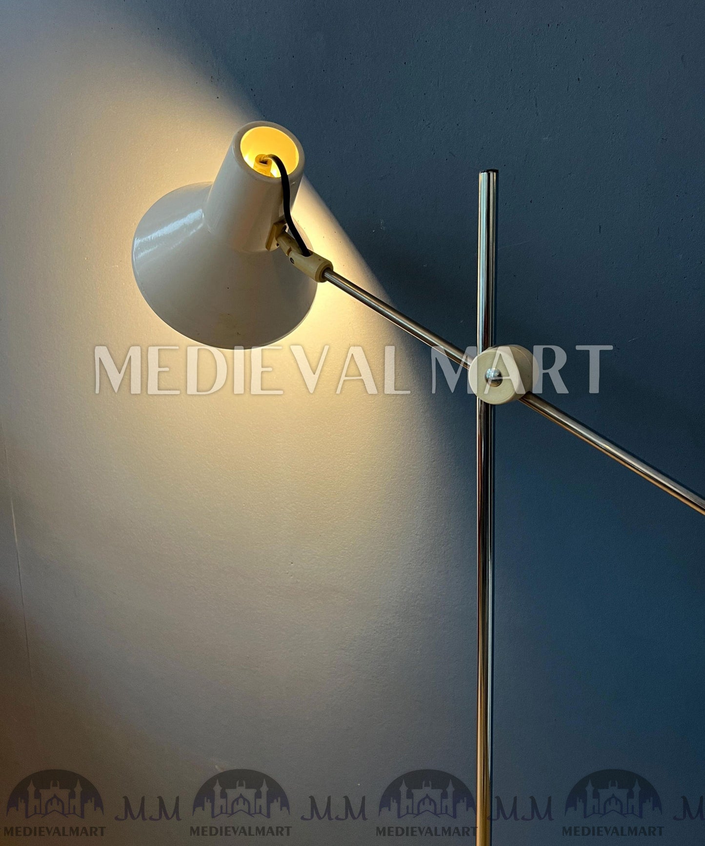 MEDIEVALMART AU Vintage Mid Century Silver Dijkstra Space Age Floor Lamp