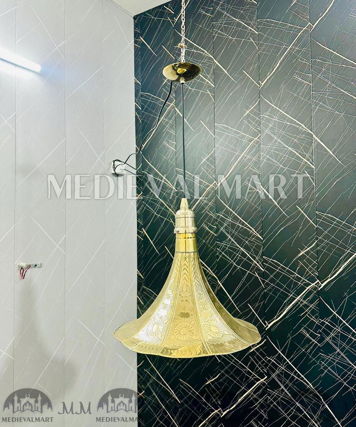 MEDIEVALMART AU European Greaves Knight English Legs Armor "Buff Polish"