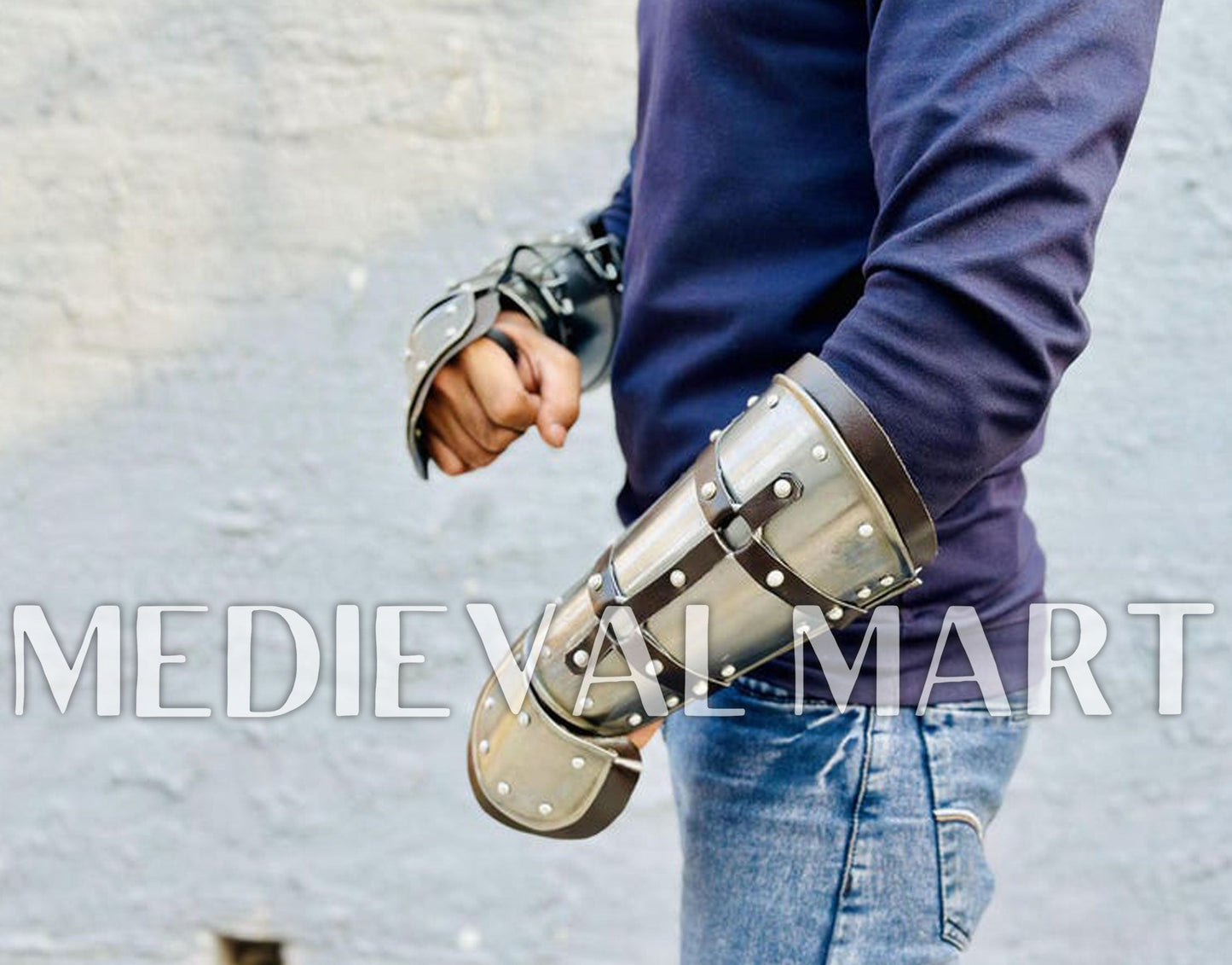 MEDIEVALMART AU Antique Finish “100 Years Calendar” Engraved Compass W/H “VintageVault” Case | Gift For Dad, Gift For Mom