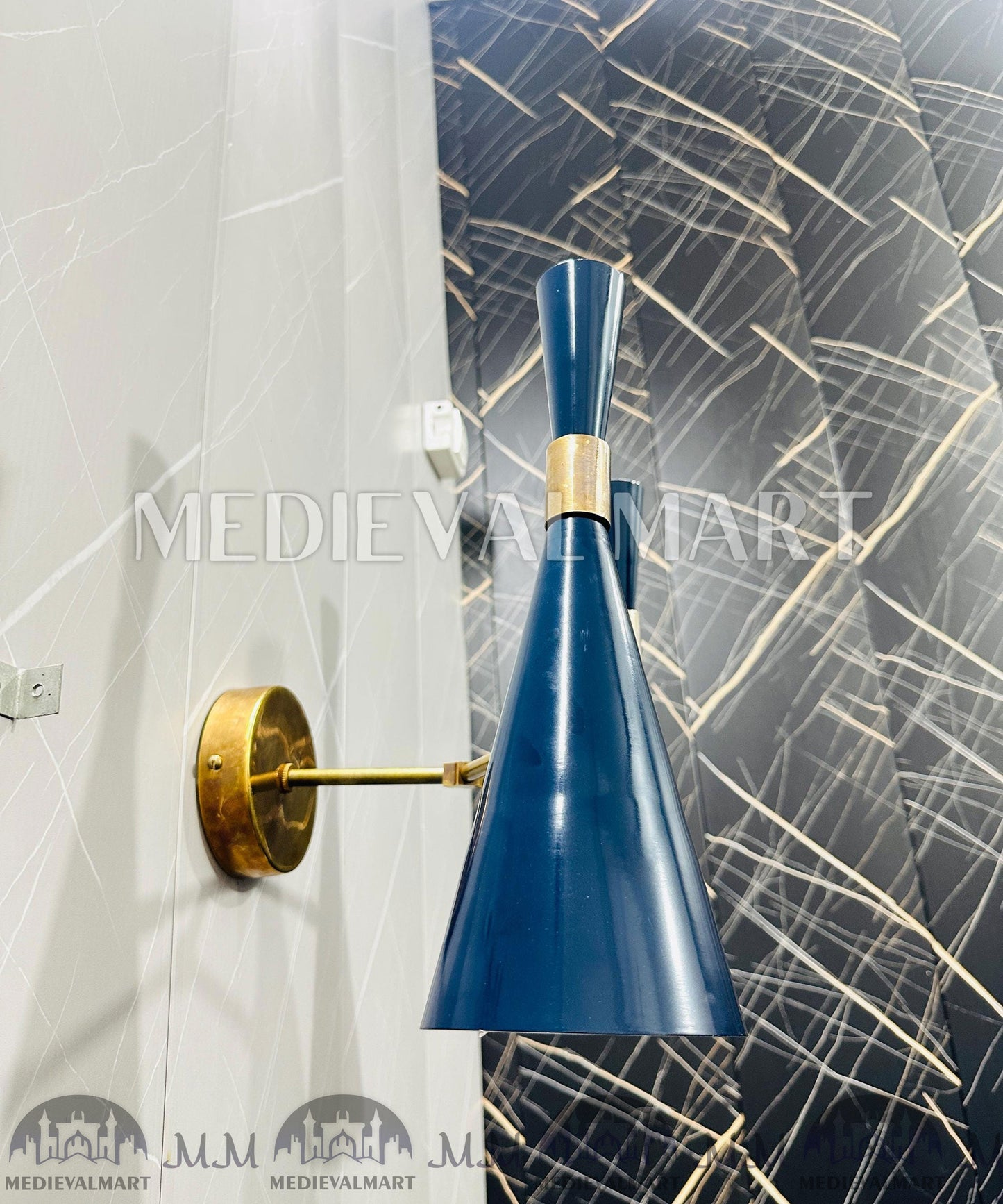 MEDIEVALMART AU European Greaves Knight English Legs Armor "Buff Polish"