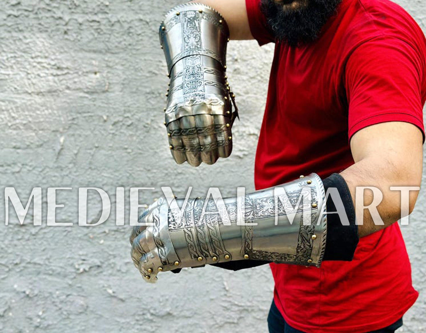 MEDIEVALMART AU Antique Finish “100 Years Calendar” Engraved Compass W/H “VintageVault” Case | Gift For Dad, Gift For Mom