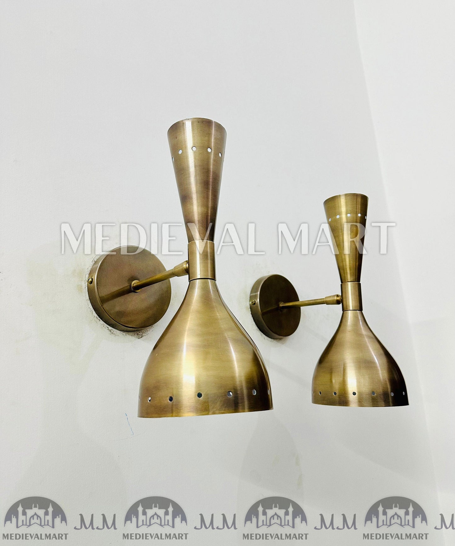 MEDIEVALMART AU European Greaves Knight English Legs Armor "Buff Polish"