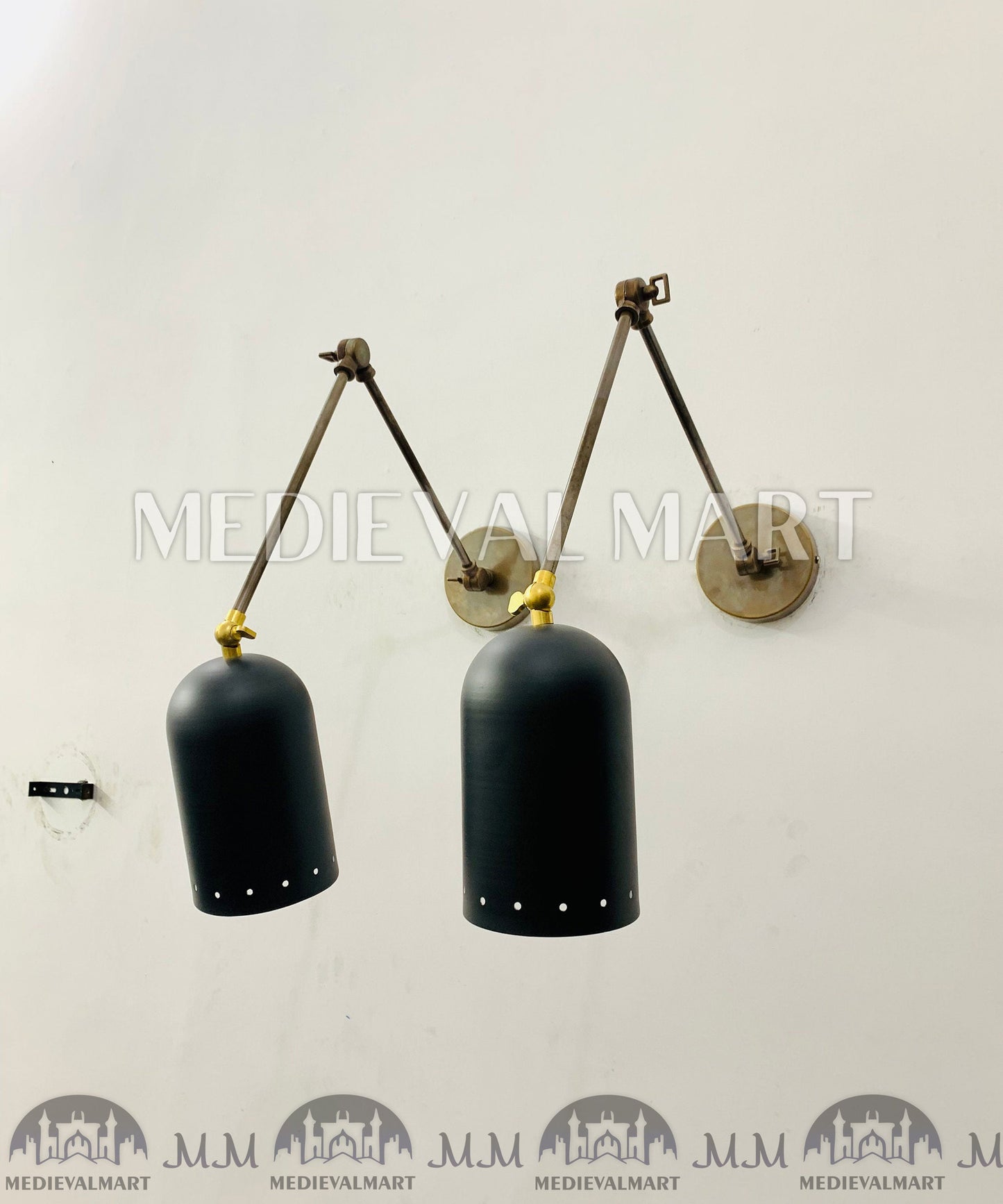 MEDIEVALMART AU European Greaves Knight English Legs Armor "Buff Polish"