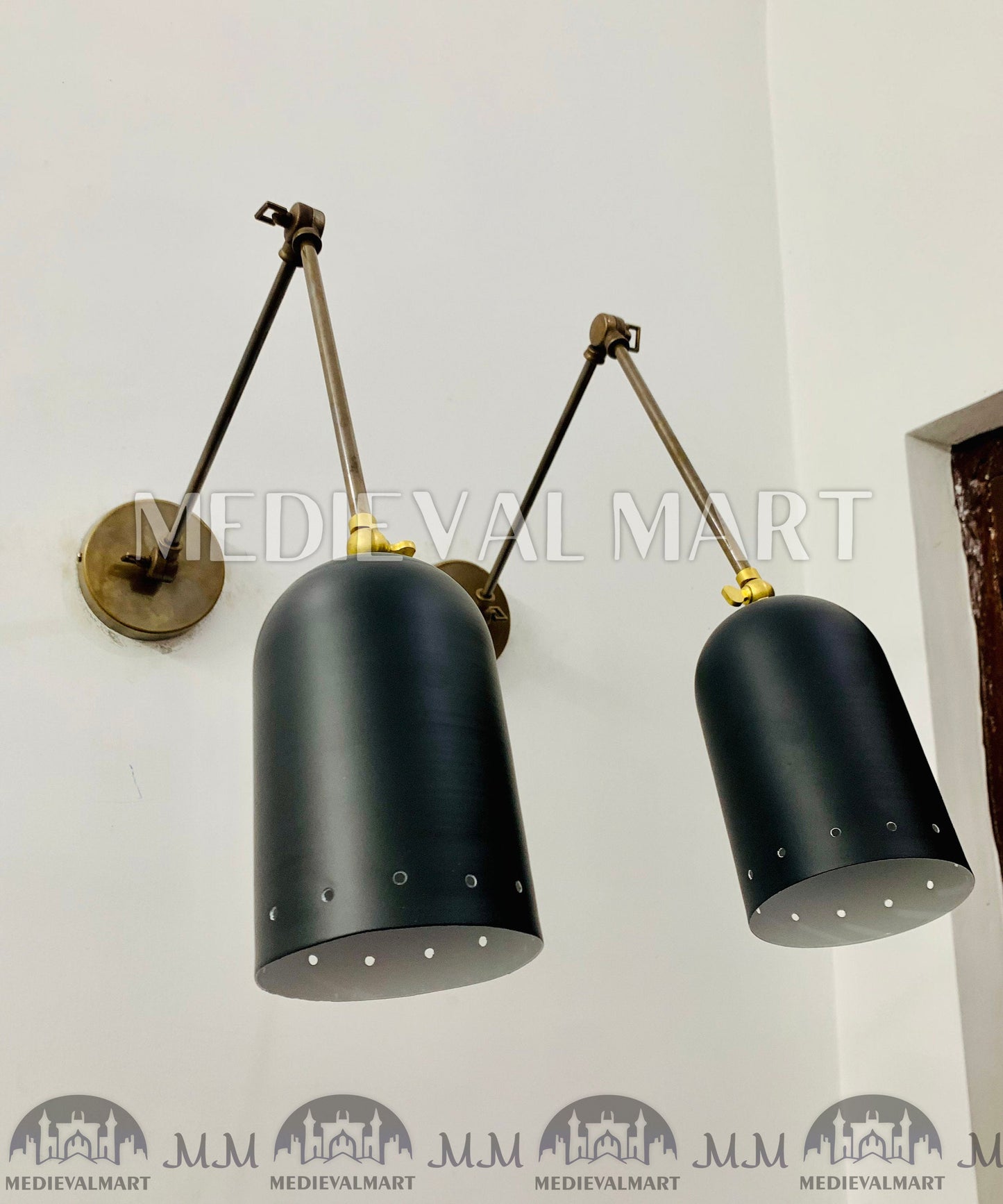 MEDIEVALMART AU European Greaves Knight English Legs Armor "Buff Polish"